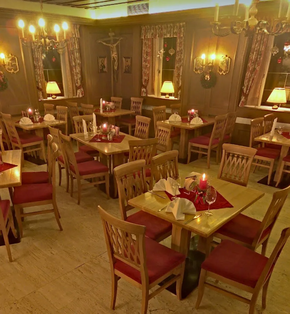 Andrew KTN_Biergarten Hotel Zur Post_Rohrdorf_review