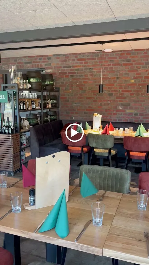 Mühlrather Courtyard Café_Niederkrüchten_slider_image_2