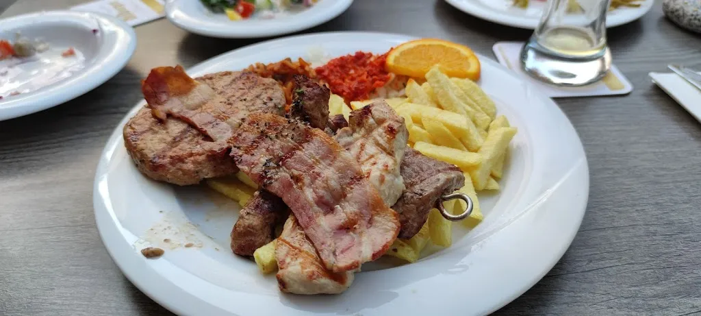 Cafe & Restaurant Ambiente_Niederkrüchten_slider_image_3