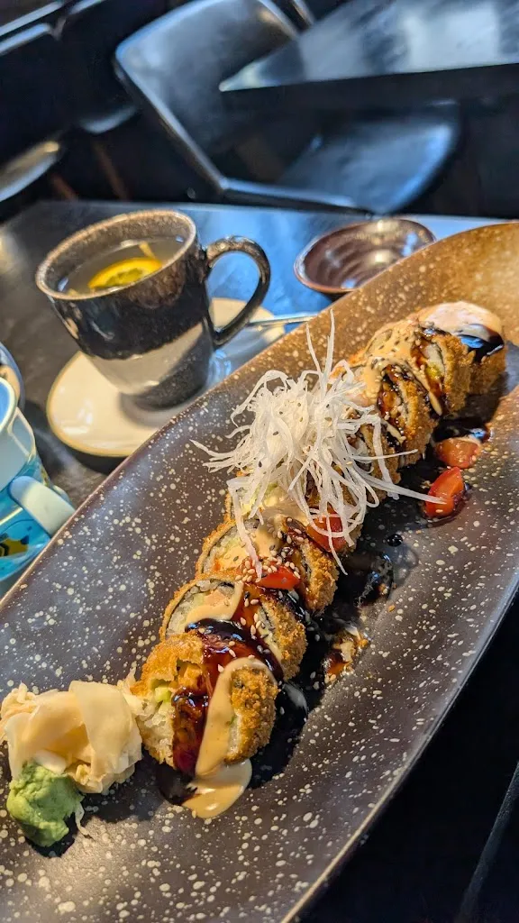 Kiona Lim_2PM Restaurant_Neckar_review