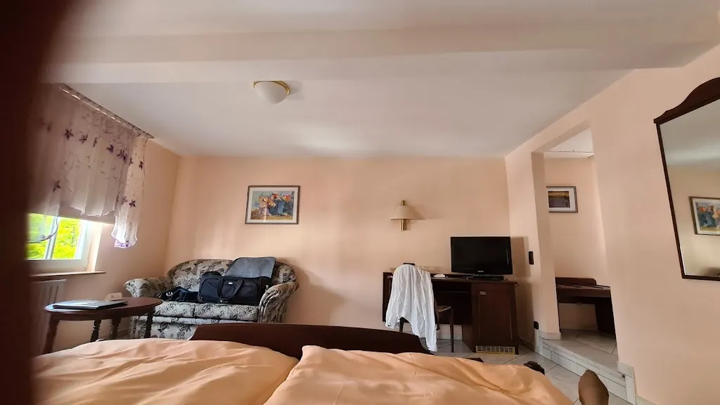 Zum Erker_Trebur_slider_image_2