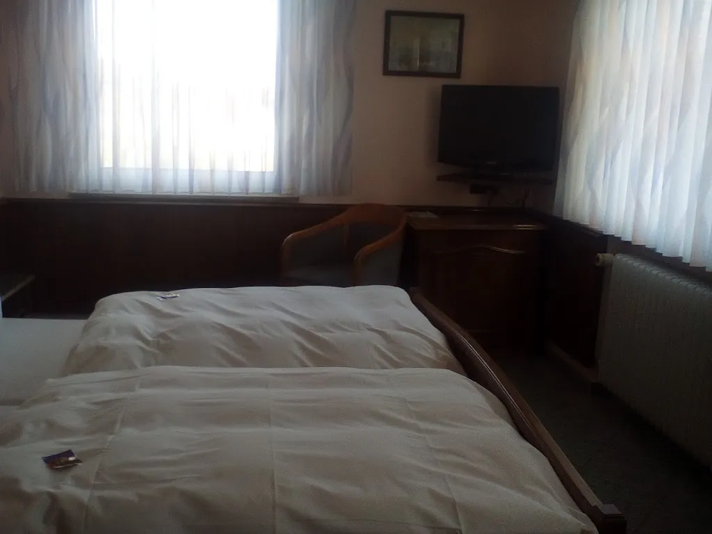 Zum Erker_Trebur_slider_image_3