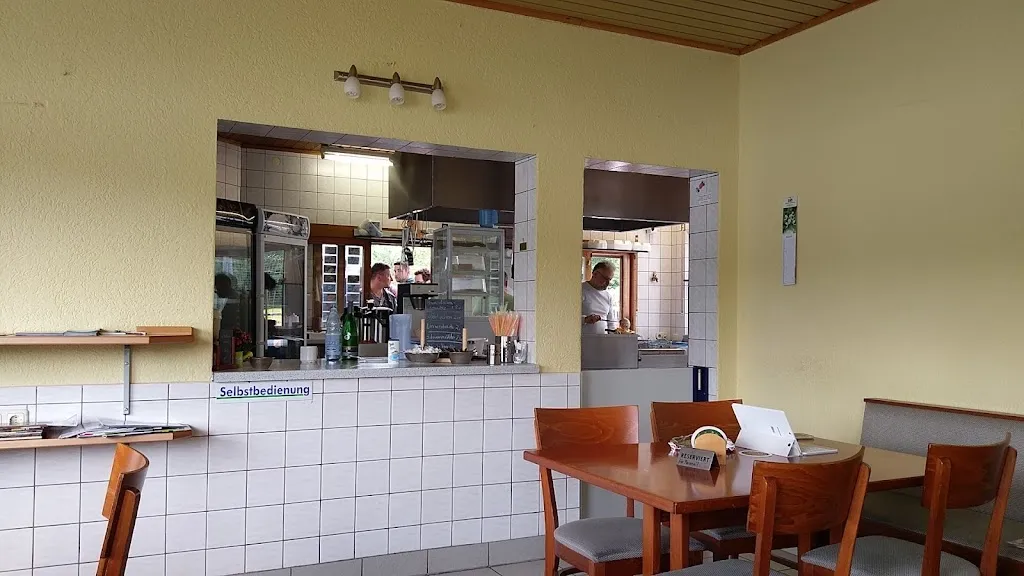 Zum Fährstübchen restaurant in Trebur