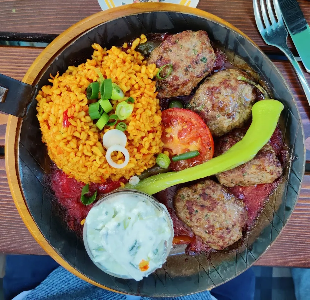 Menu_Lokal 1886 - Turnhalle Trebur_Trebur_immagine_5