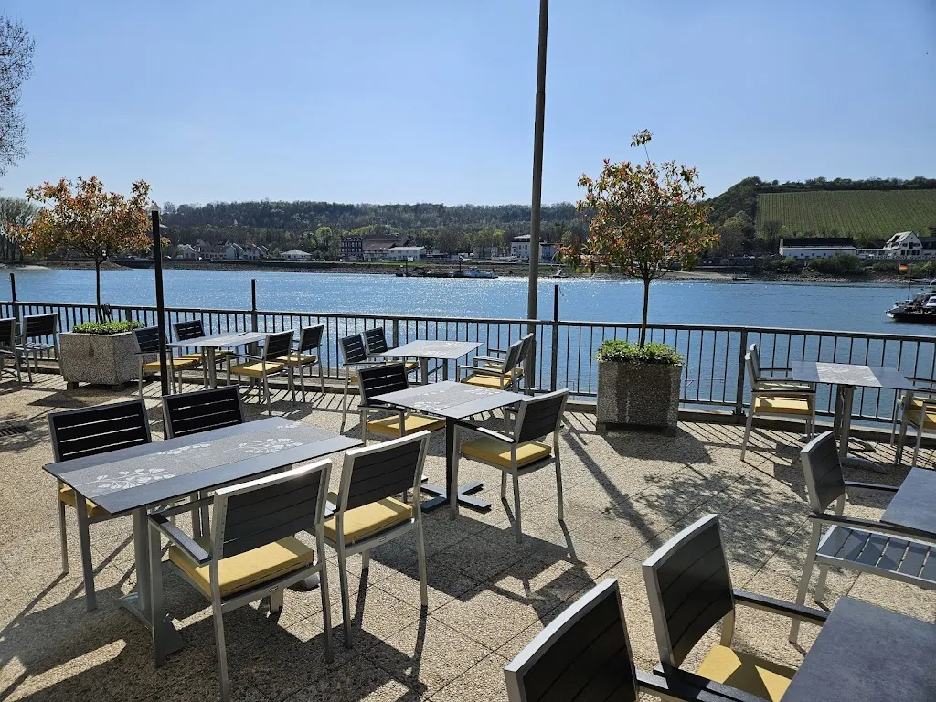 Zur Sternschanze restaurant in Trebur