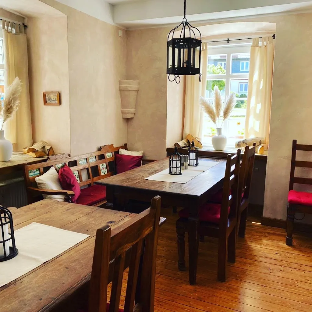 Wirtshaus im Schloß restaurant in Taunusstein