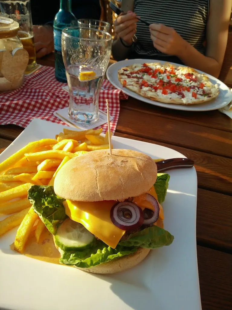 Menu_Restaurant Wissegiggl - Deutsche Küche | Biergarten mit regionalen Speisen_Villmar_image_4