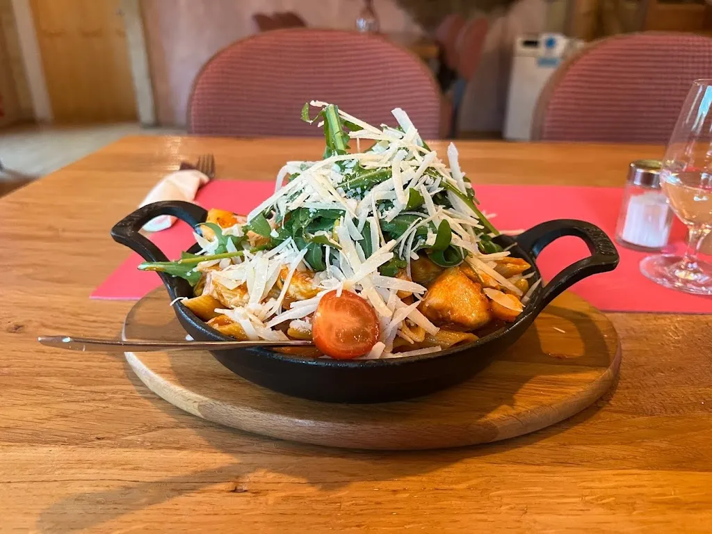 Restaurant Wissegiggl - Deutsche Küche | Biergarten mit regionalen Speisen_Villmar_slider_image_3