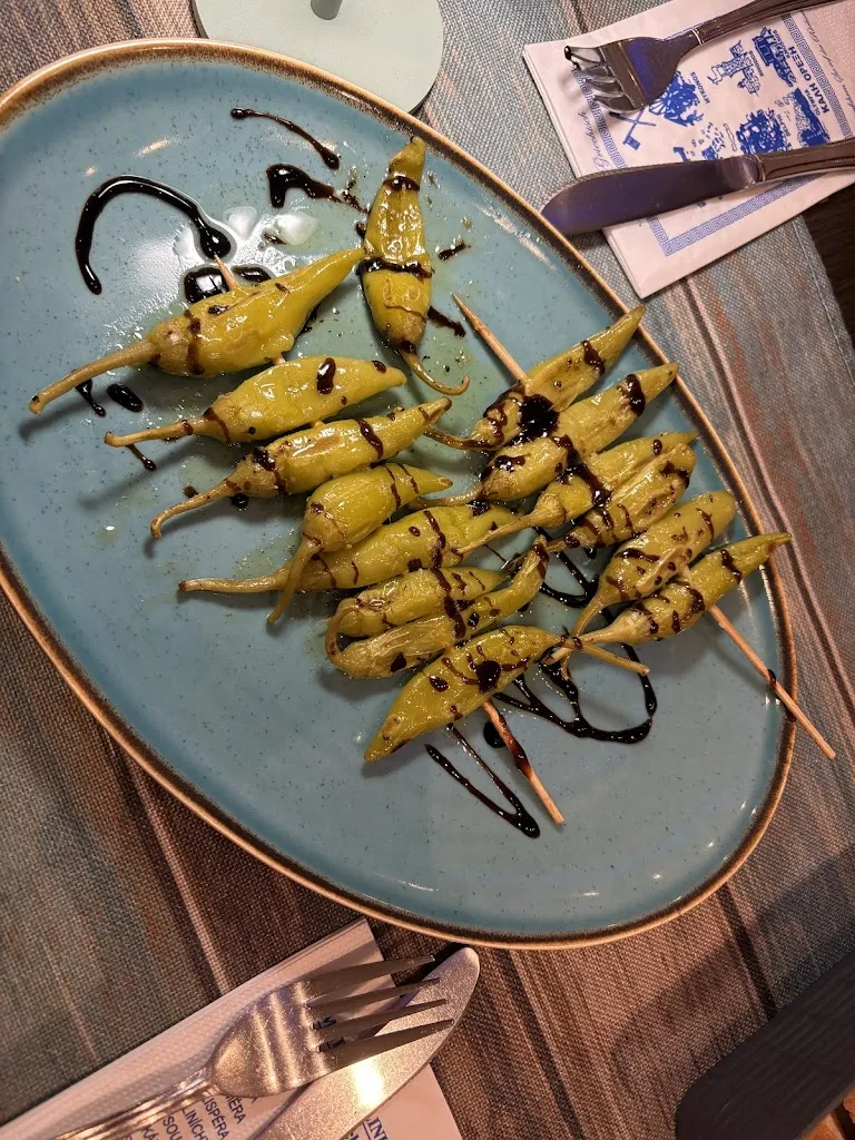 Raphaela Maria_Der Grieche_Villmar_review