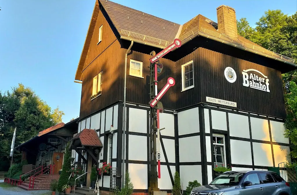 Tinchen Lebensfroh_Alter Bahnhof Inh. Ingrid Blätterbauer_Volkmarsen_review