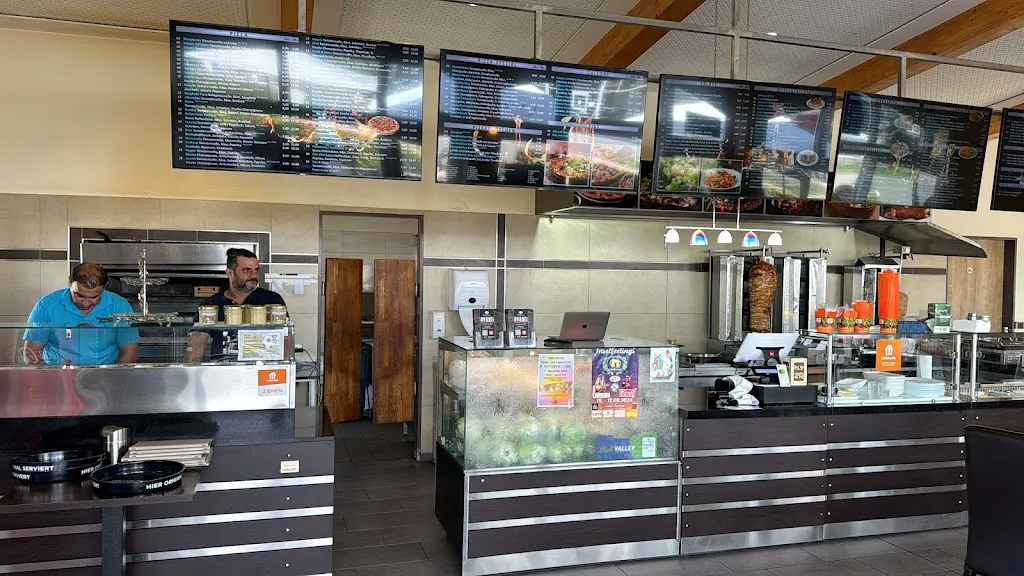 Pizzeria Avanti_Volkmarsen_slider_image_1