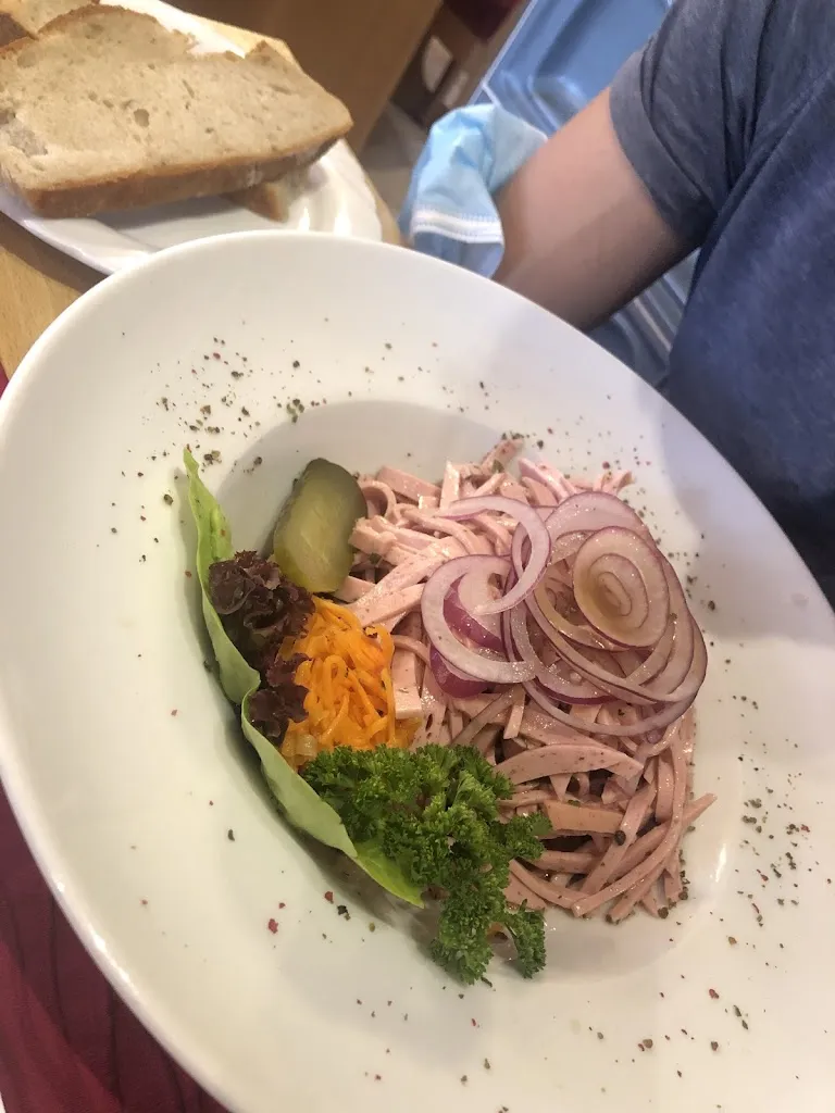 Mayra Solís Espinoza_Landgasthof Löwen Rast_Sauldorf_recensione