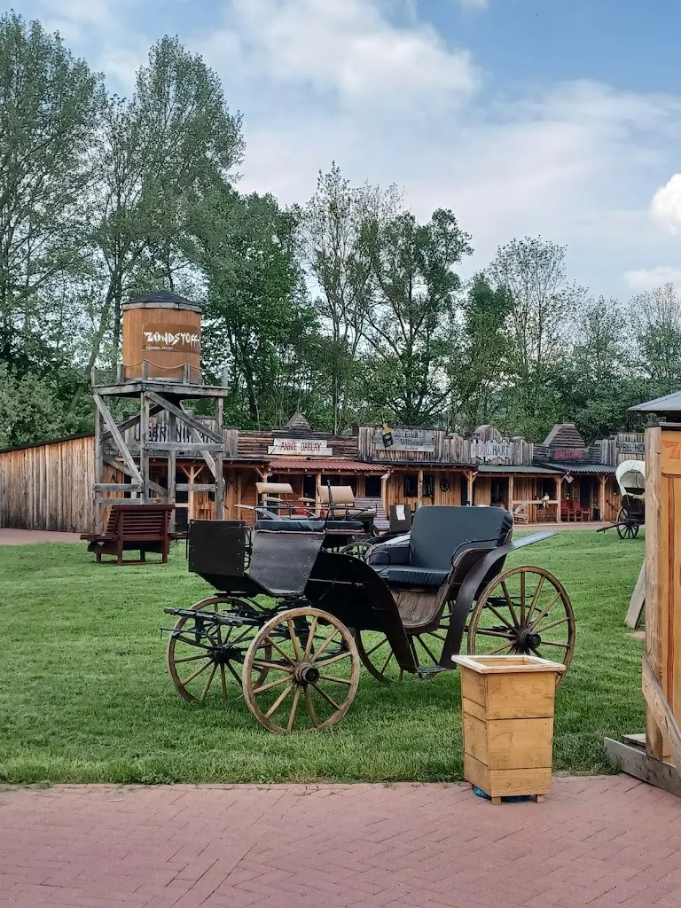 Zündstoff Edersee - Restaurant - Bikertreff - Western-Motel_Edertal_slider_image_1