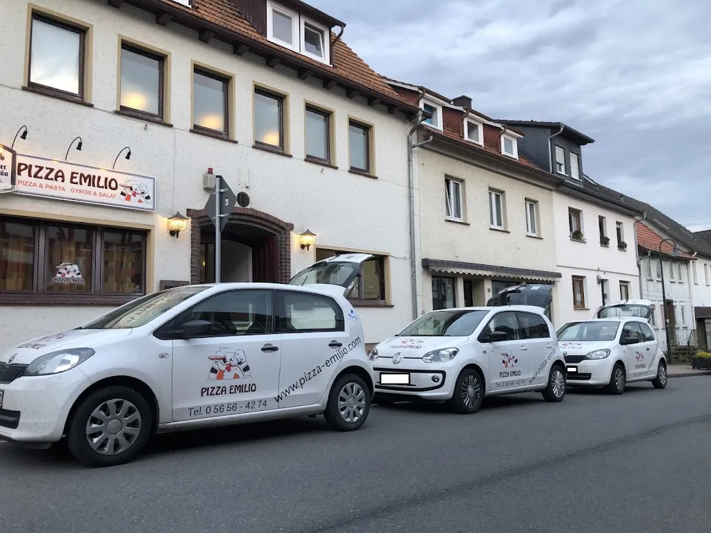 Pizza Emilio Waldkappel_Waldkappel_slider_image_2