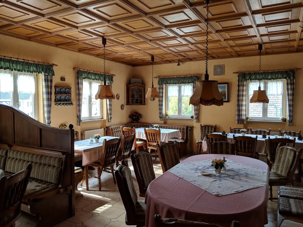 Gasthaus Zum Goldenen Hirsch restaurant in Wald-Michelbach