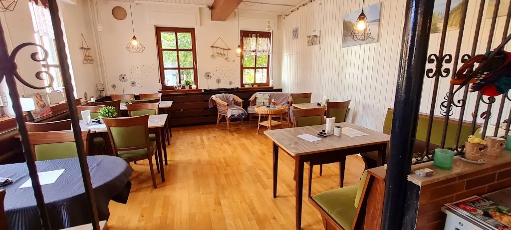 Nicole's Café_Wald-Michelbach_slider_image_1