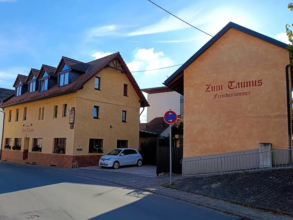 Zum Taunus restaurant in Wehrheim