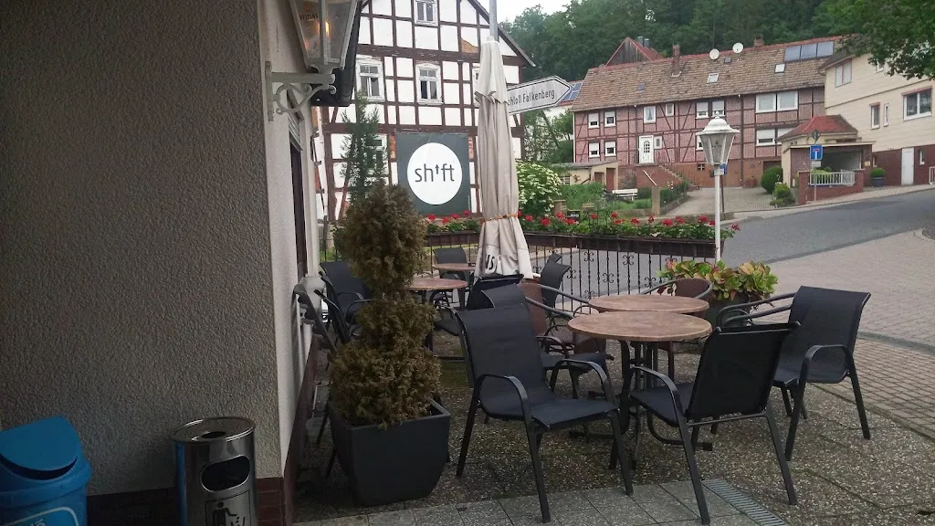 Glastanzdiele Falkenberg - Gaststätte Opfermann restaurant in Wabern