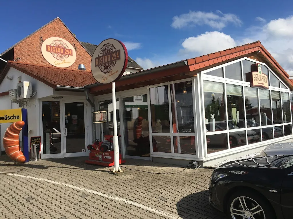 Bistro 254 restaurant in Wabern