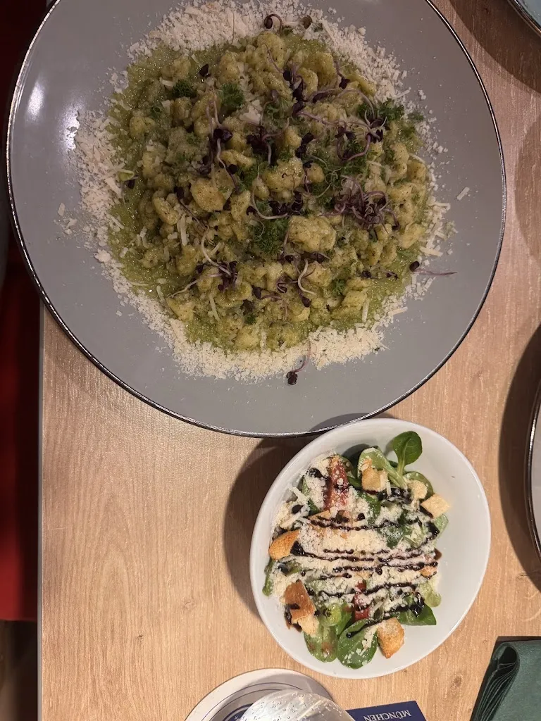 Ronny Großer_Steirerstub'n_Walluf_avis