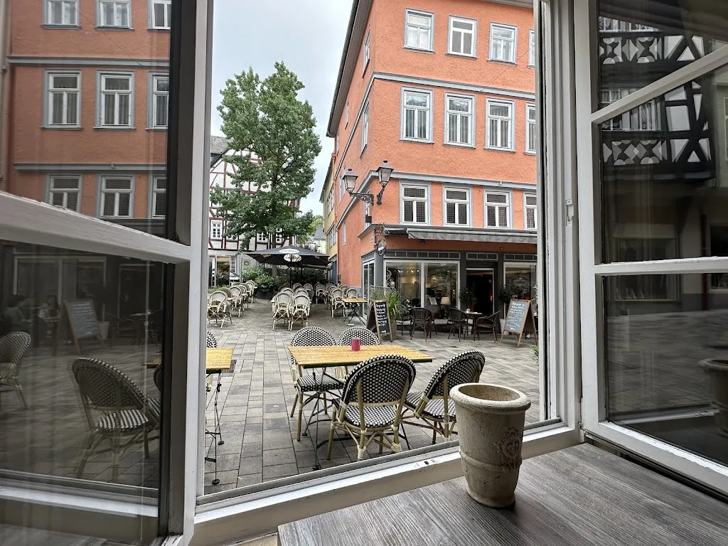 Brasserie Altstadt Cafe & Bar Restaurant_Wetzlar_slider_image_3