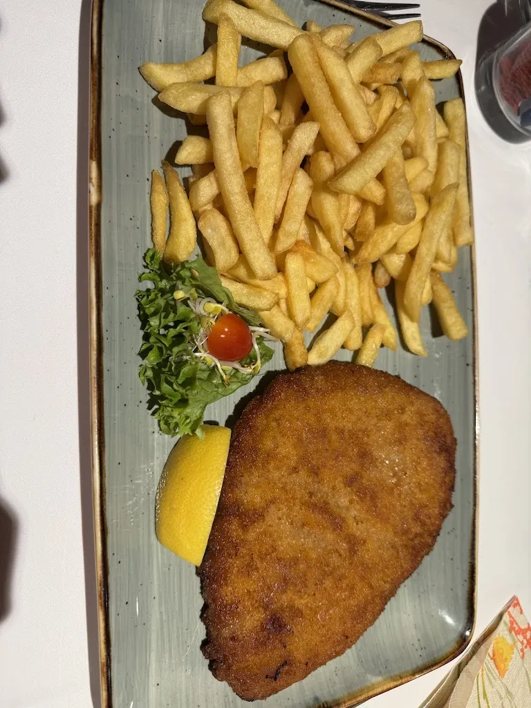 Werner's Vernemer Stubb - Restaurant im Bowlingcenter Viernheim_Viernheim_slider_image_3