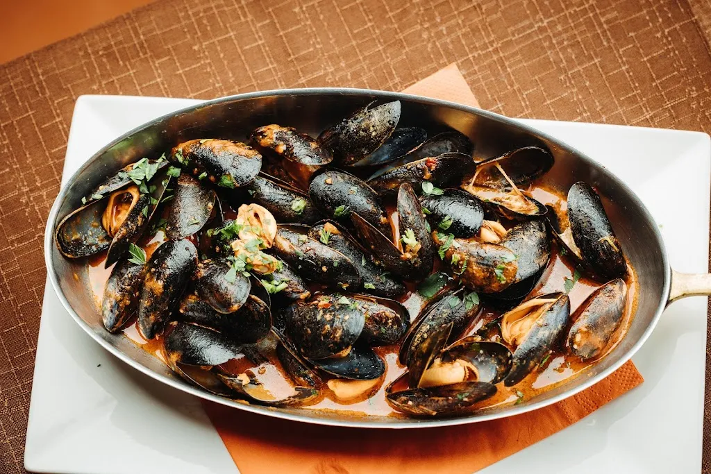 Restaurant-Pizzeria Gnadensee_Allensbach_slider_image_3