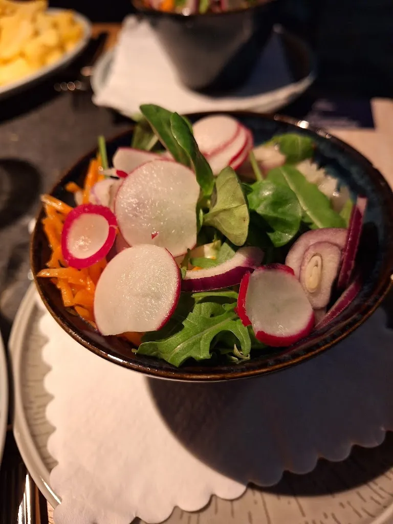 Oliver Emde_Benediktiner Wirtshaus Willingen_(Upland)_review