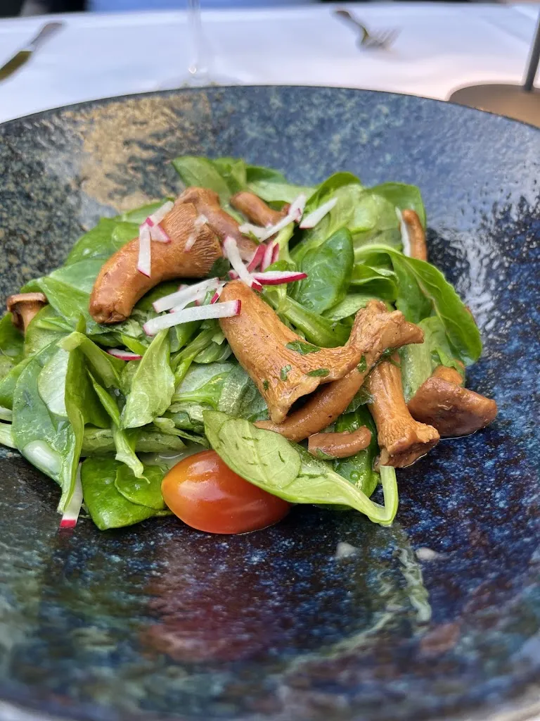 HENRICHS Restaurant_Wiesbaden_slider_image_2