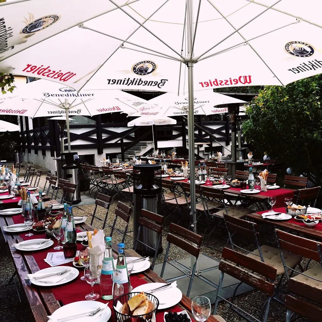 Die Hütte_Wiesbaden_slider_image_1