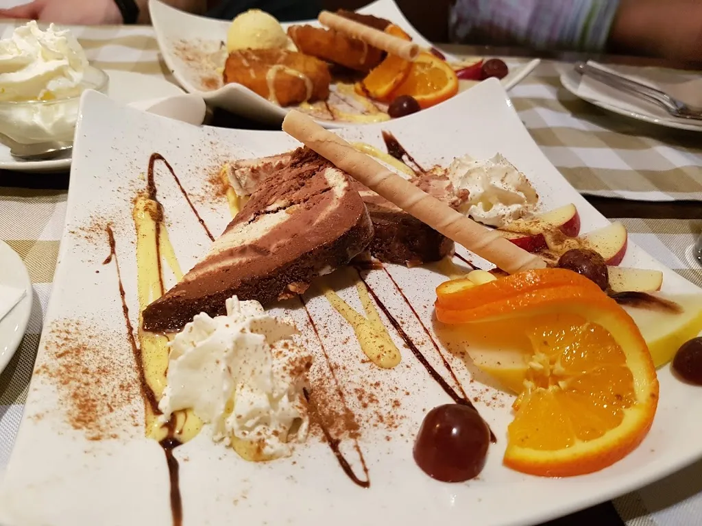 Webers Wikinger_Wiesbaden_slider_image_3