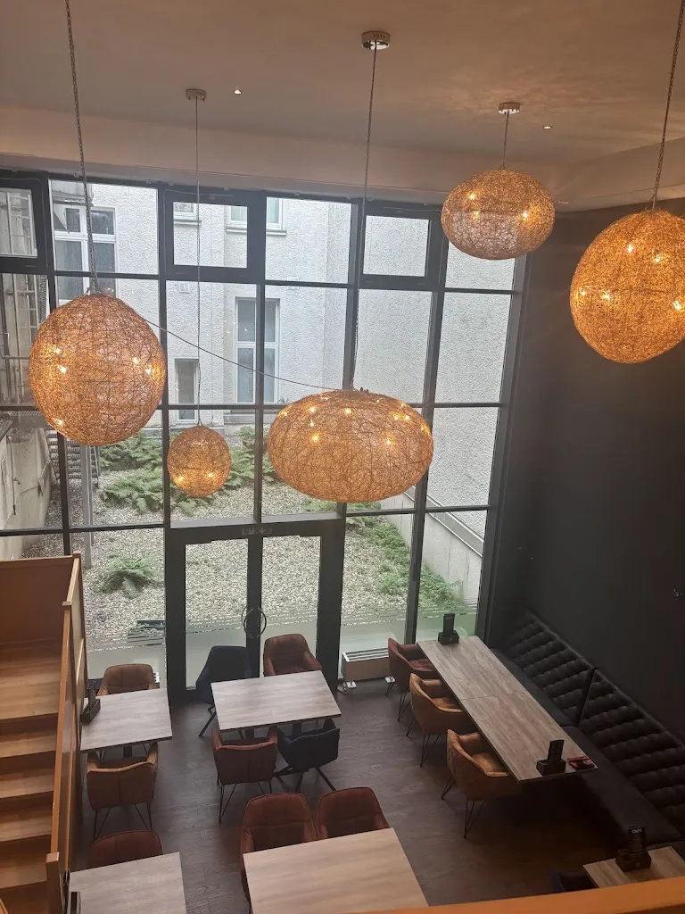 Wale Kareem_Oishii Sushi & Grill Restaurant_Wiesbaden_Bewertung