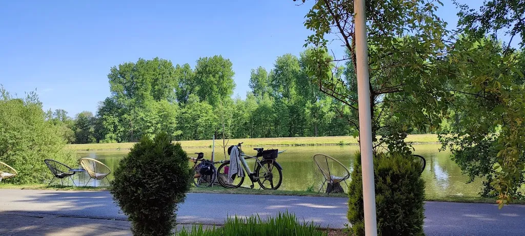 MenschenArt “Regenbogen”_Restaurant Bootshaus_(Ruhr)_review