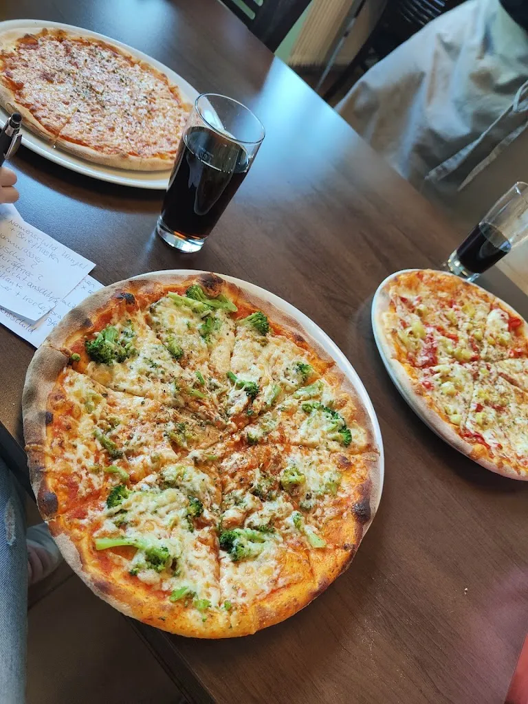 Menu_Pizzeria Testarossa_(Ruhr)_image_4