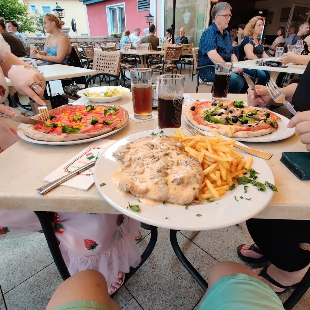 Menu_Pizzeria La Lanterna - Marleen Timmoneri_Wolfhagen_image_7