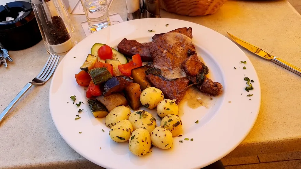 Pizzeria La Lanterna - Marleen Timmoneri_Wolfhagen_slider_image_2