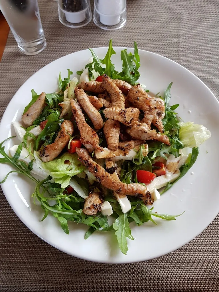 Pizzeria La Lanterna - Marleen Timmoneri_Wolfhagen_slider_image_3