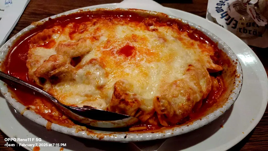 Pane e Vino Pizzeria Ristorante_Witzenhausen_slider_image_2