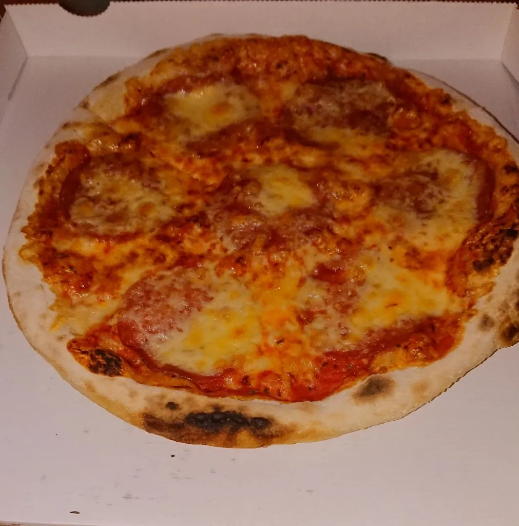 Menu_Pizzeria La Famiglia_Witzenhausen_image_3