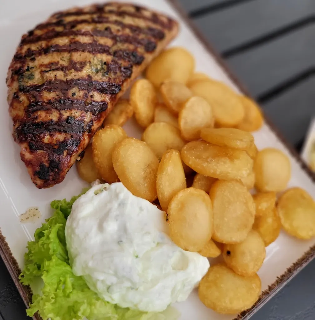 Nima Ri_AOOS Restaurant_Zwingenberg_recensione