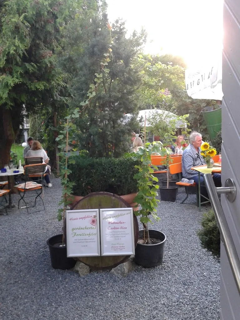 Gert Frey-kinzinger_Weingut und Weinschänke Rebenhof_Zwingenberg_review