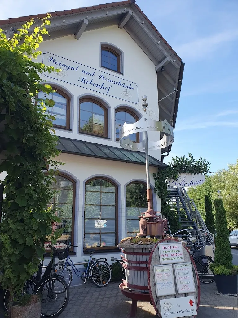 Weingut und Weinschänke Rebenhof_Zwingenberg_slider_image_3