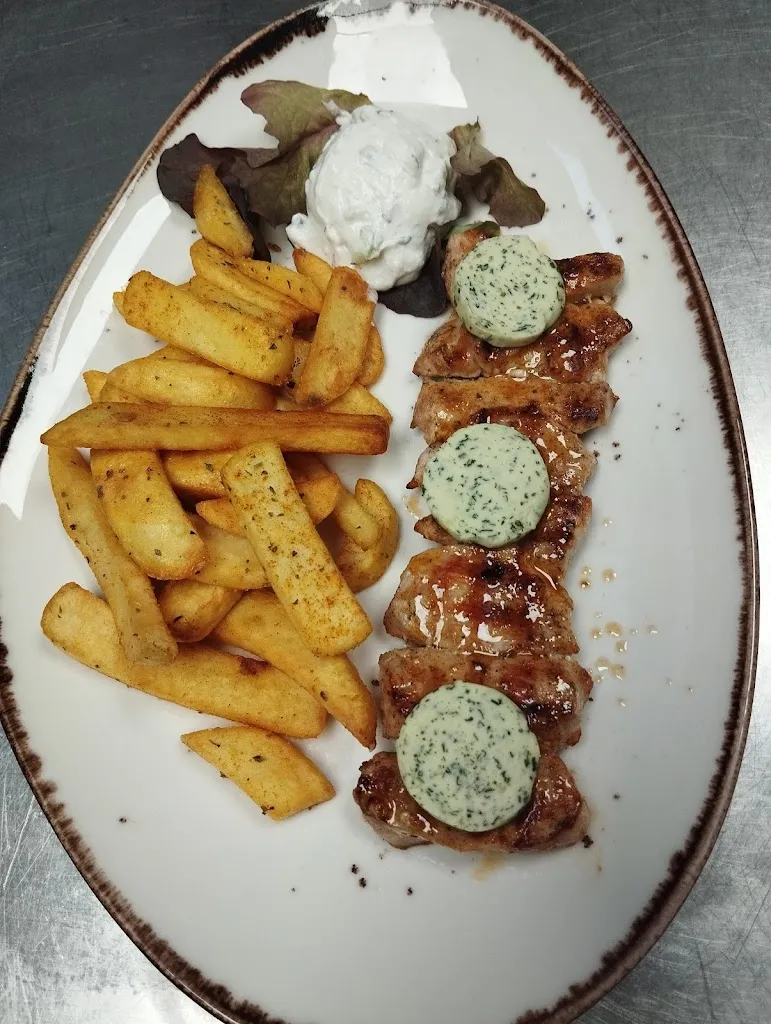 Onassis Greco_Zwingenberg_slider_image_2