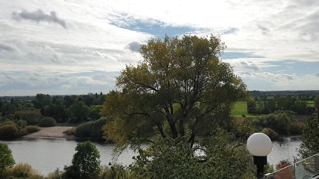 Weser terraces at Baden Berg_Achim_slider_image_2