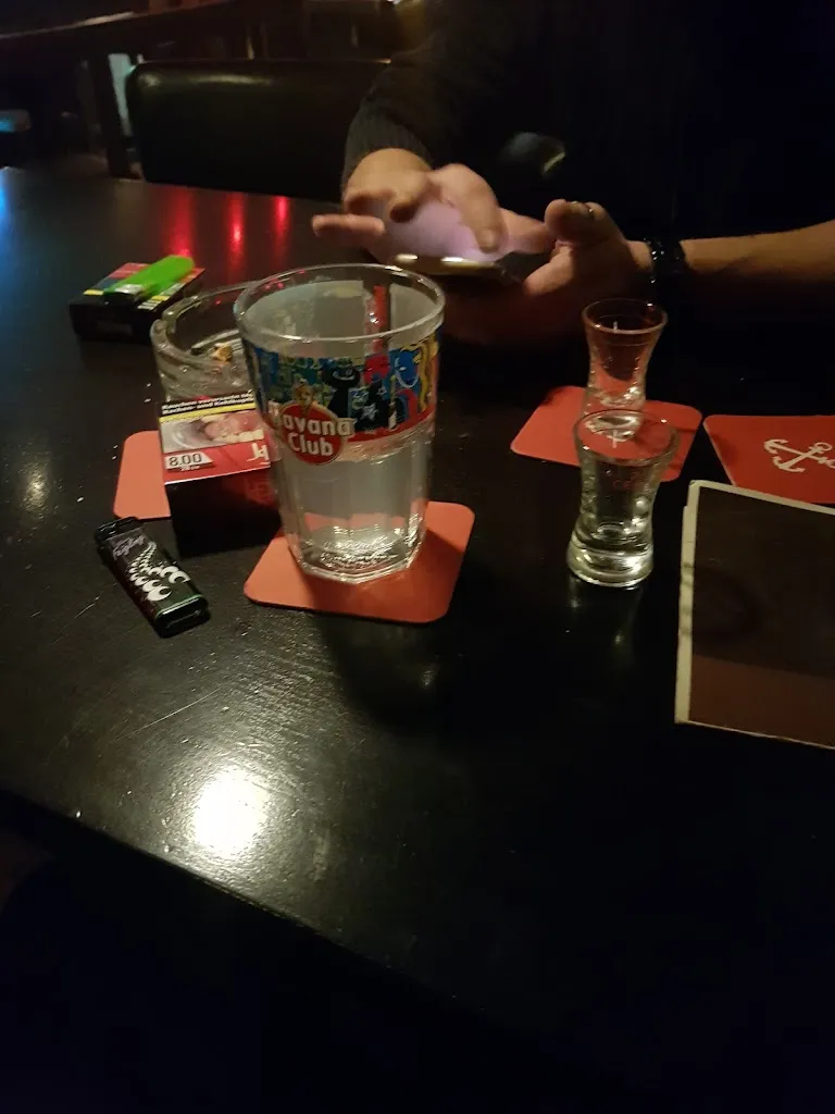 Les Amis_Achim_slider_image_3