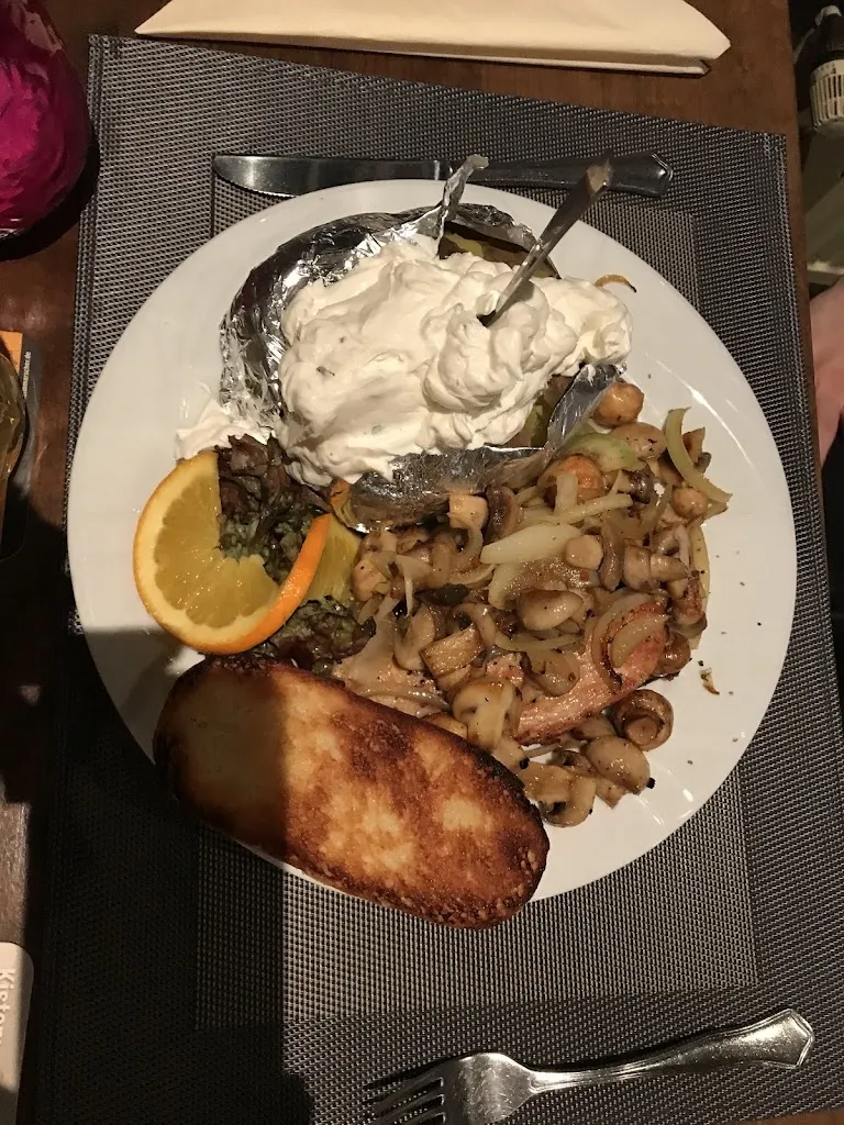 Schnitzelhaus_Agathenburg_slider_image_2