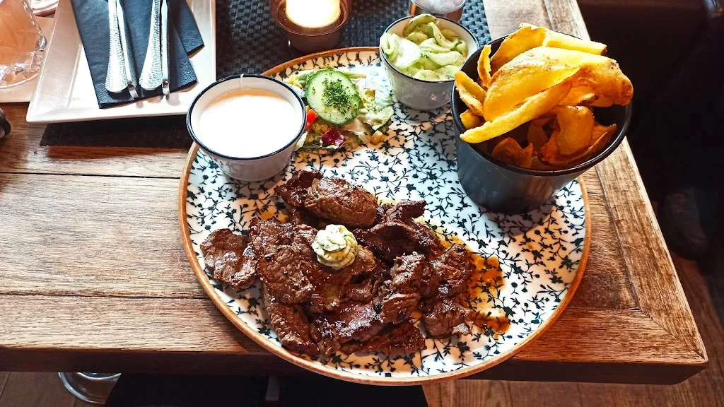 Brauner Hirsch Restaurant + Apartments Brauner Hirsch restaurant in Celle