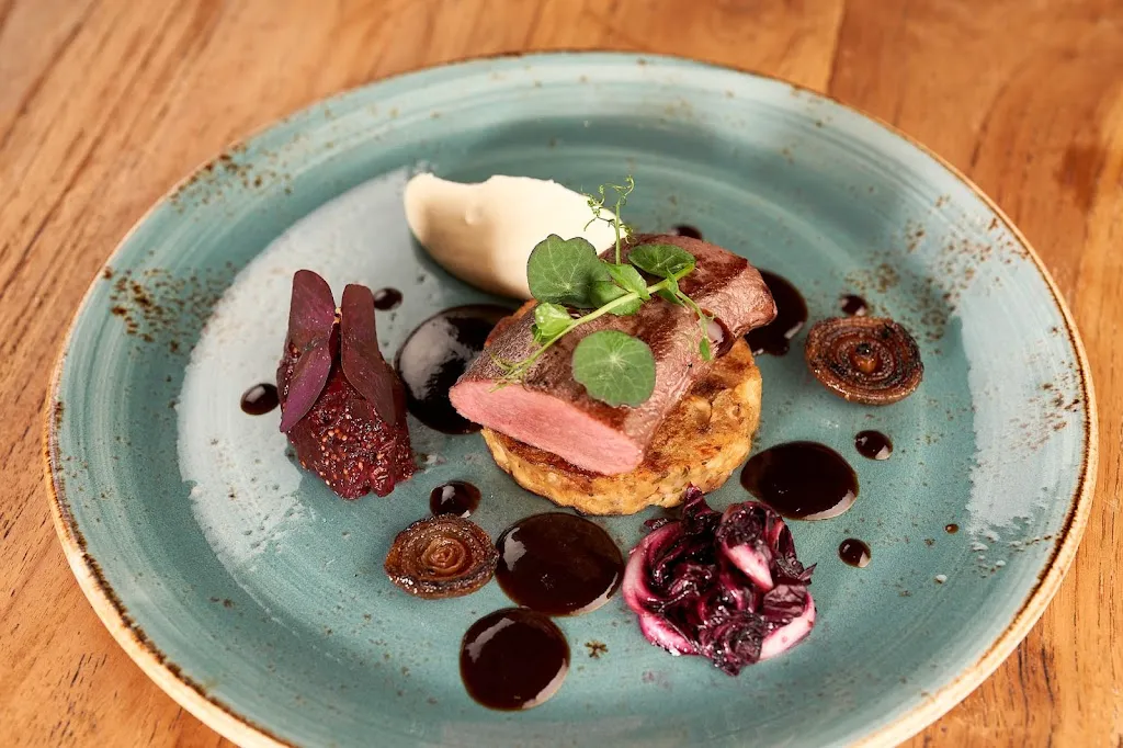 Taverna & Trattoria Palio_Celle_slider_image_3