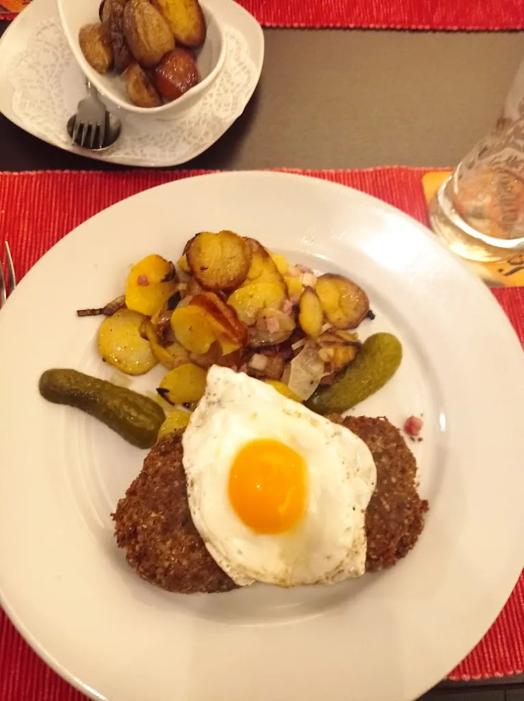 piotr gostomczyk_Martas Restaurant_Celle_review