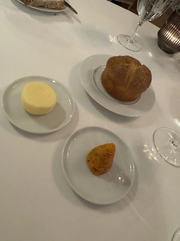 Adriana_Hilmar Gourmetrestaurant_Aerzen_review